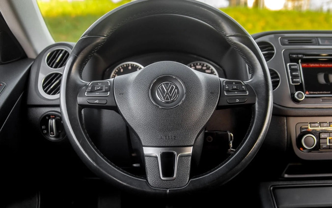 Volkswagen Tiguan cena 44900 przebieg: 199000, rok produkcji 2012 z Radom małe 562